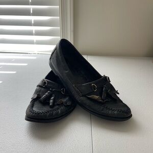 Women’s solid black leather tassel slip on loafers mules boat shoes size 8‎